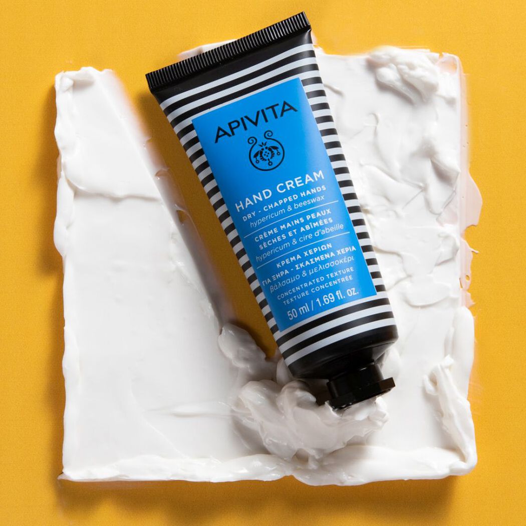 Crema para Manos Secas & Agrietadas Textura Enriquecida con Hipérico & Cera de Abejas 50ml Apivita, , large image number 1