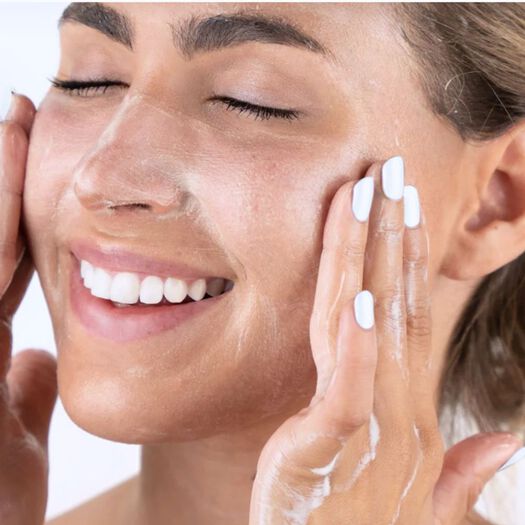 Limpiador Facial Alta Hidratacion 100Ml, , large image number 2