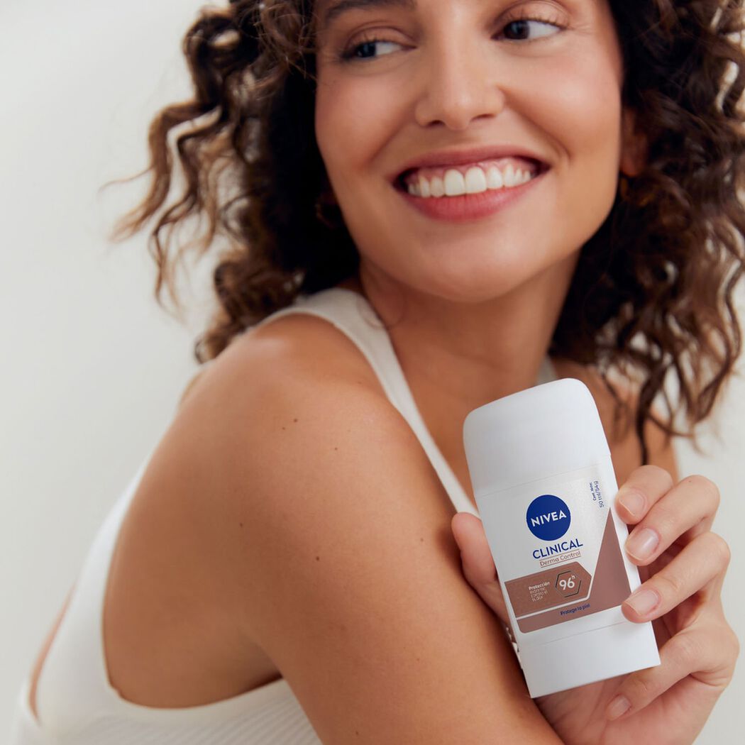 Antitranspirante Nivea Clinical en barra femenino 50mL, , large image number 3