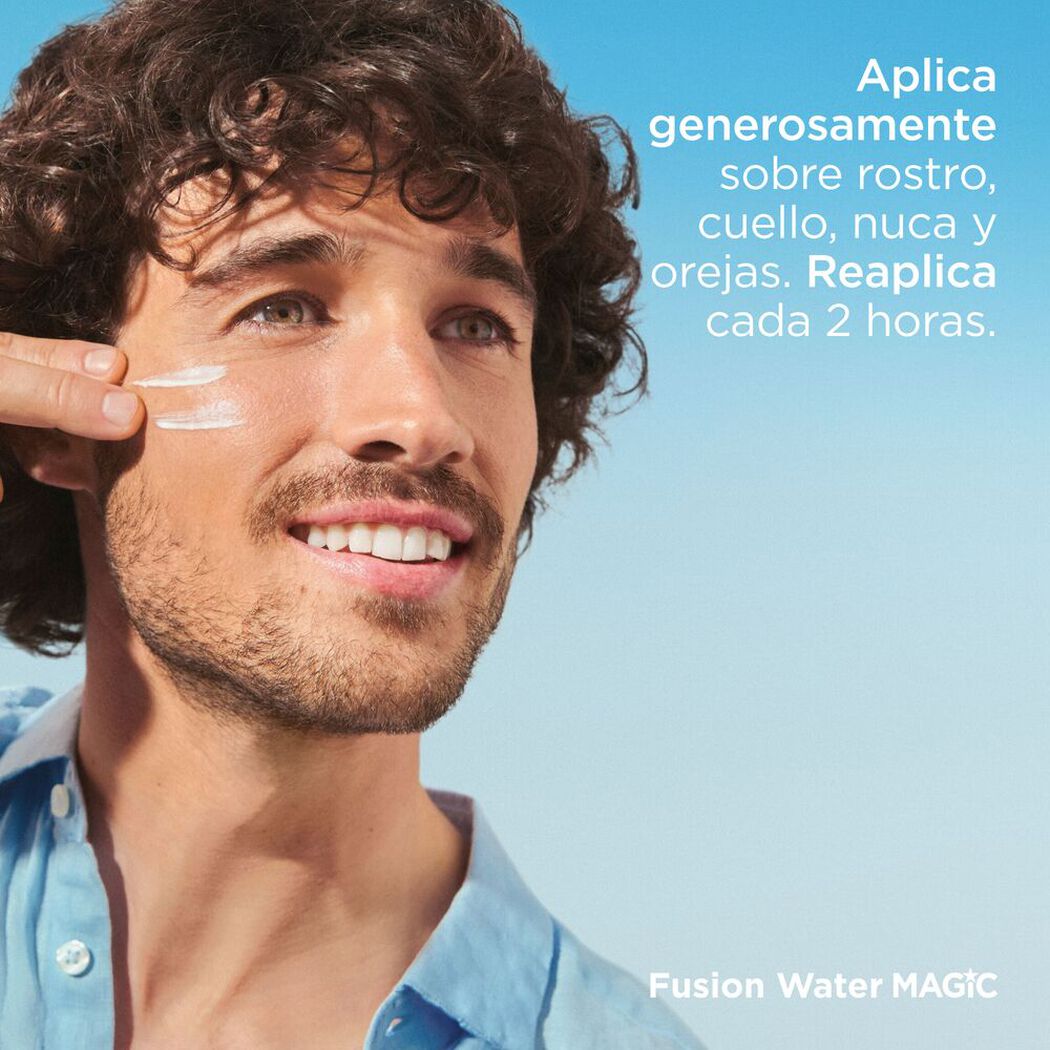 Protector Solar Facial ISDIN Fusion Water MAGIC FPS 50+ 50 ml, , large image number 2