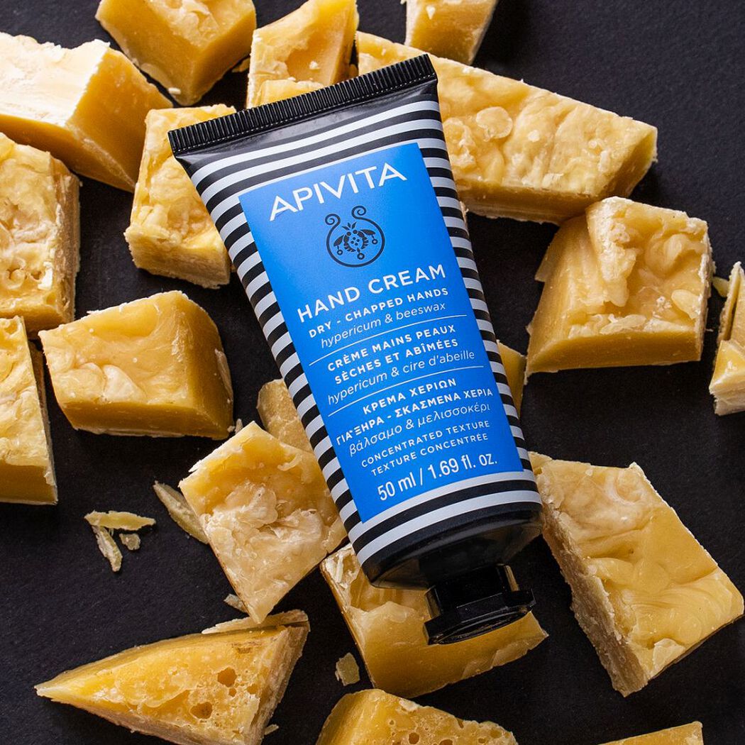 Crema para Manos Secas & Agrietadas Textura Enriquecida con Hipérico & Cera de Abejas 50ml Apivita, , large image number 4