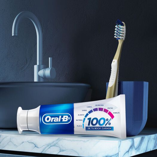 Oral-B Pasta Dental 100% Boca Protegida 70 g, , large image number 1
